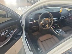 BMW 3 Series 325Li M Sport Package - ფოტო 15