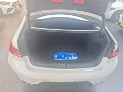 BMW 3 Series 325Li M Sport Package - ფოტო 18