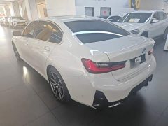 BMW 3 Series 325Li M Sport Package - ფოტო 4