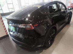 Tesla Model Y Standard Range RWD - ფოტო 6