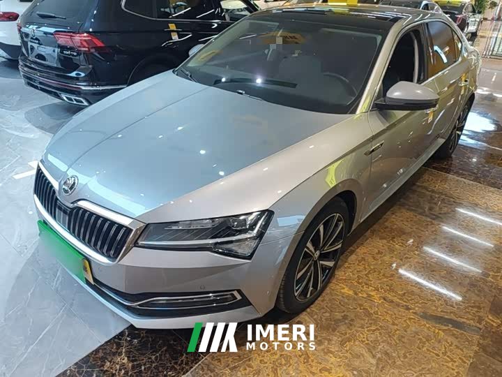 Skoda Superb TSI330 DSG Luxury Edition - ავტომობილი ჩინეთიდან