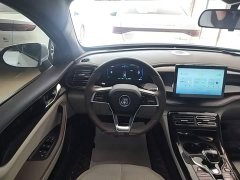 BYD Qin PLUS Glory Edition DM-i 55KM Leading - ფოტო 10