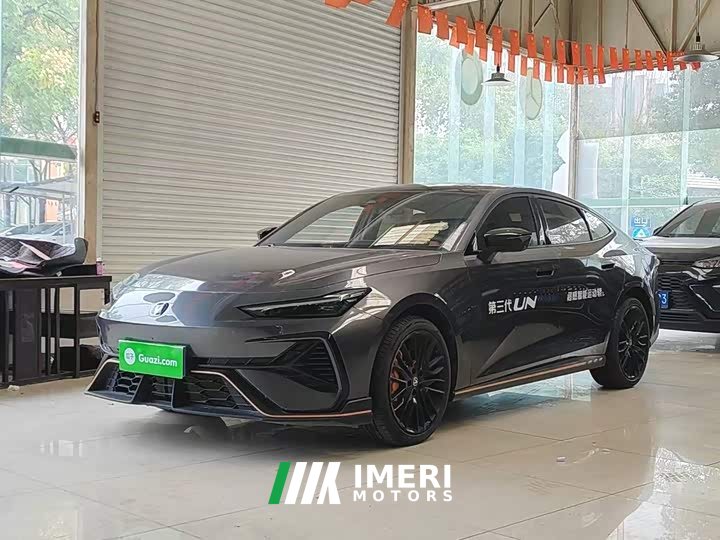 Changan UNI-V Third Generation 2.0T Dynamic Engine Edition - car from China