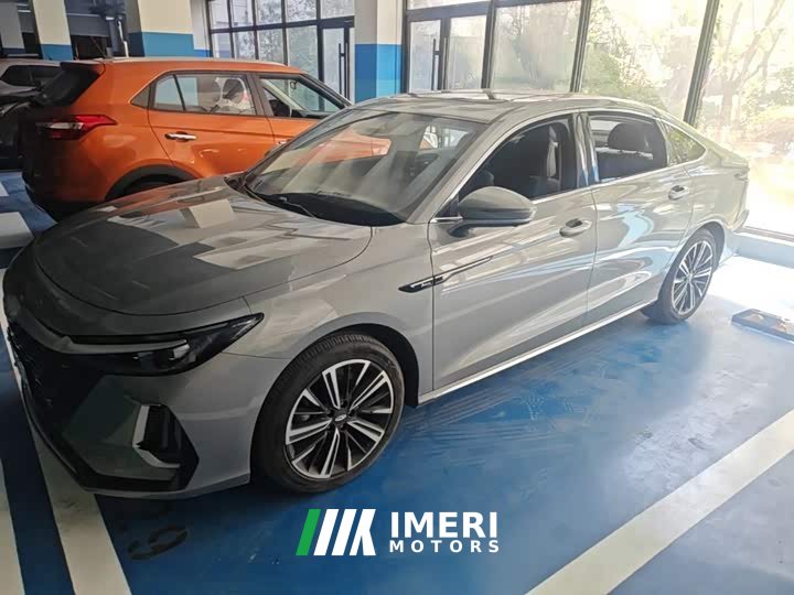 Chery Arrizo 8 1.6T DCT Yì - ავტომობილი ჩინეთიდან