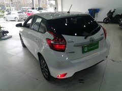 Toyota Yaris L 1.5L CVT Luxury Plus - ფოტო 4