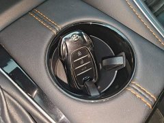 Toyota Avalon Dual-Engine 2.0L Elite Edition - ფოტო 8