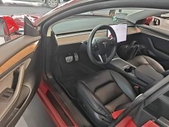 Tesla Model 3 Performance All-Wheel Drive - ფოტო 15