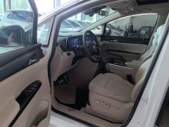 Buick GL8 New Energy Lusang Respect Edition - ფოტო 15