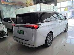 Buick GL8 New Energy Lusang Respect Edition - ფოტო 6