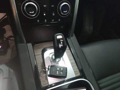 Land Rover Discovery Sport 249PS R-Dynamic S Performance 5-Seater - ფოტო 13