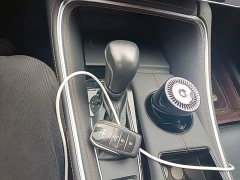 Toyota Avalon Hybrid 2.0L Luxury - ფოტო 13