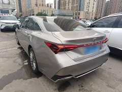 Toyota Avalon Hybrid 2.0L Luxury - ფოტო 4