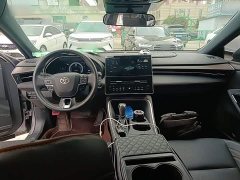 Toyota Avalon Hybrid 2.0L Luxury - ფოტო 9