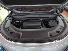 Li Auto L9 Ultra Smart Refresh Edition - ფოტო 19