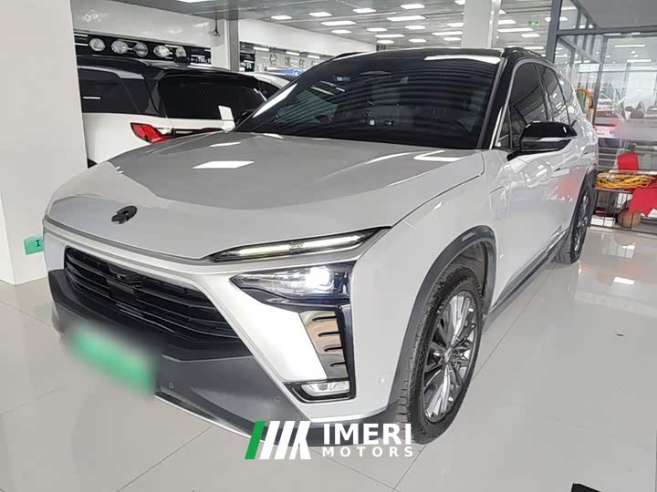 NIO ES8 580KM Six-Seater