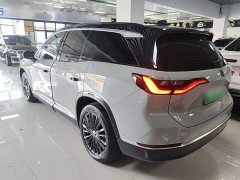 NIO ES8 580KM Six-Seater - photo 4