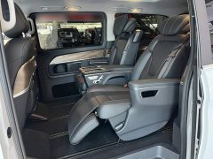 Mercedes-Benz V-Class V 260 L Long Wheelbase Luxury Edition - ფოტო 12