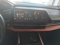 Changan CS55 PLUS Third Generation 1.5T DCT Excellence Edition - ფოტო 12