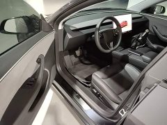 Tesla Model 3 Rear-Wheel Drive - photo 15