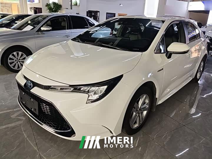 Toyota Corolla Hybrid 1.8H E-CVT Luxury - ავტომობილი ჩინეთიდან