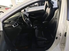 Toyota Corolla Hybrid 1.8H E-CVT Luxury - ფოტო 14