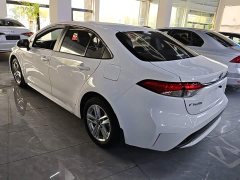 Toyota Corolla Hybrid 1.8H E-CVT Luxury - ფოტო 4