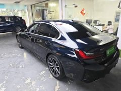 BMW 3 Series 325Li M Sport Package - ფოტო 4
