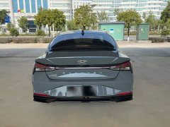Hyundai Elantra 1.5L CVT Luxury - ფოტო 5