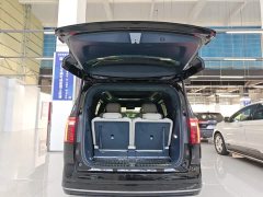 Zeekr 009 Six-Seat Executive AWD 108kWh - ფოტო 18
