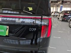 Zeekr 009 Six-Seat Executive AWD 108kWh - ფოტო 7