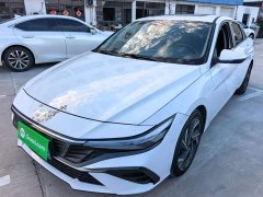 Hyundai Elantra 1.5L CVT Luxury - ფოტო 1