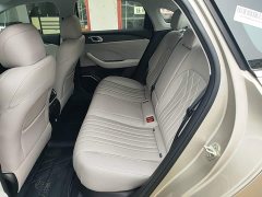 Geely Galaxy Xingyao 6 125km Explorer Edition - ფოტო 16