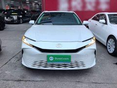 Toyota Camry Hybrid 2.0HE Elite - фото 2