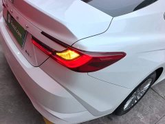 Toyota Camry Hybrid 2.0HE Elite - фото 7