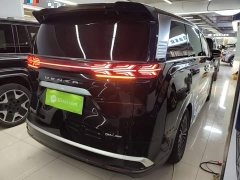 Denza D9 DM-i 970 AWD Flagship - ფოტო 6