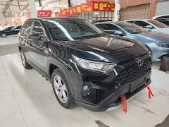Toyota RAV4 2.0L CVT FWD Fashion Plus - photo 3