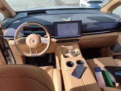 Voyah Lantu Dreamchaser PHEV Qiankun Ultra - ფოტო 9