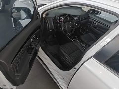 Mitsubishi Outlander 2.4L AWD Enjoy Edition 5-Seater - ფოტო 15