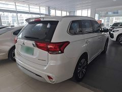 Mitsubishi Outlander 2.4L AWD Enjoy Edition 5-Seater - ფოტო 6