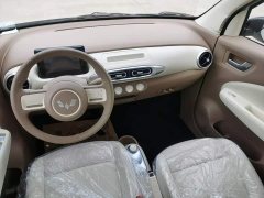 Wuling Hongguang MINIEV Fourth Generation Four-Door Advanced Edition - ფოტო 9