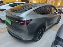 Tesla Model Y Standard Range RWD - ფოტო 6