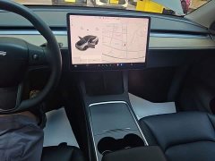 Tesla Model Y Standard Range RWD - ფოტო 9