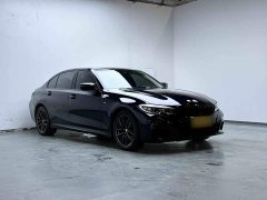 BMW 3 Series 325Li M Sport Night Edition Package - ფოტო 3