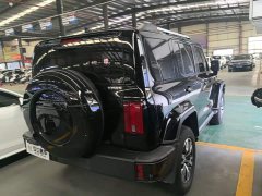 Tank 300 City Edition 2.0T Stylish - ფოტო 6
