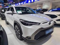 Toyota Frontlander 2.0L CVT Luxury - ფოტო 3