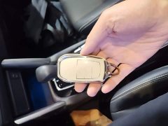 Toyota Frontlander 2.0L CVT Luxury - ფოტო 8
