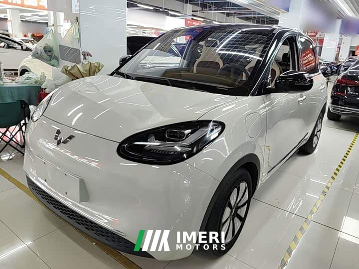Wuling Binguo 333km Lingxi Connected Edition - автомобиль из Китая