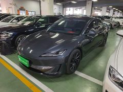 Tesla Model 3 High Performance All-Wheel Drive - ფოტო 1