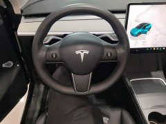 Tesla Model Y Rear-Wheel Drive - ფოტო 10