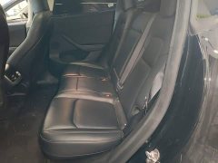 Tesla Model Y Rear-Wheel Drive - ფოტო 16